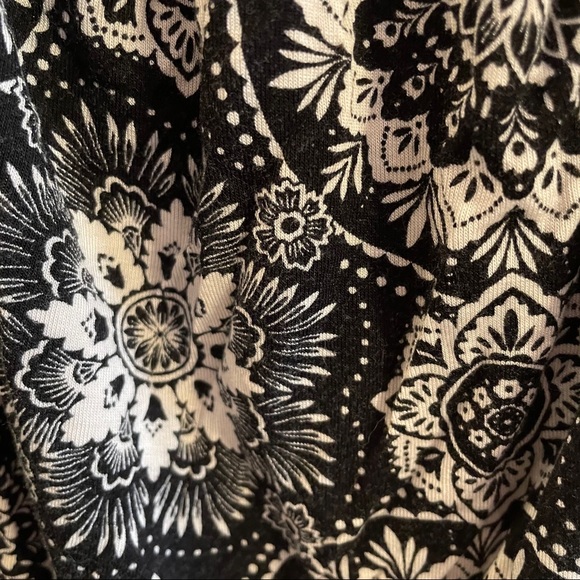 Torrid Ruffled Cap Sleeve Blouse - Picture 5 of 5